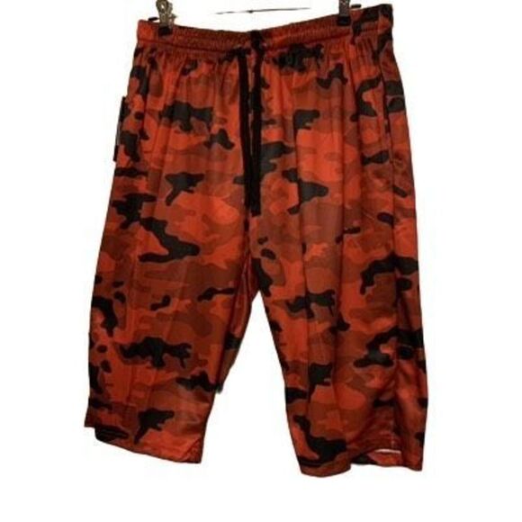 Pfat Farm Size Large Red Camouflage Shorts *New* - Picture 1 of 7